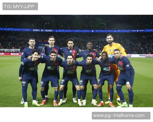 德甲激战：巴黎圣日耳曼与曼城战成平局全场沸腾瞬间回顾